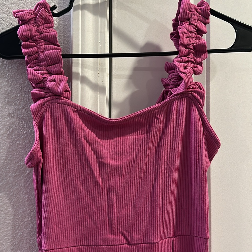 NWOT Pink Lily Dress. Size Medium. Pink. Never worn. Smoke free home - Picture 2 of 4